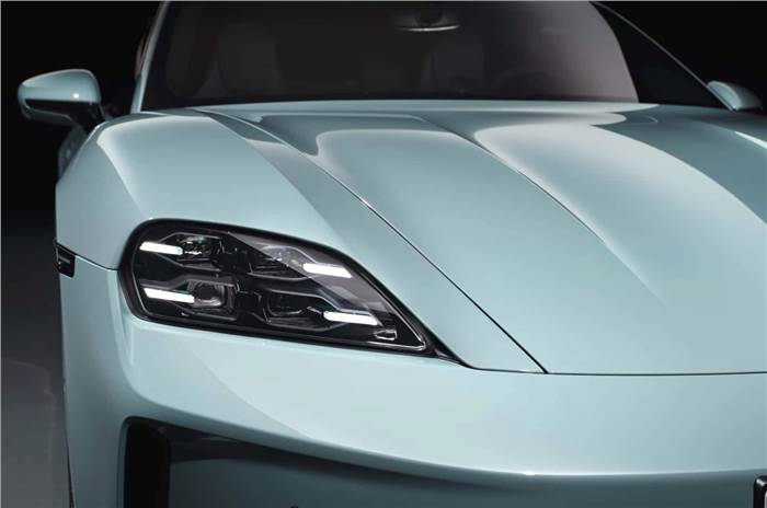 Porsche Taycan facelift headlights